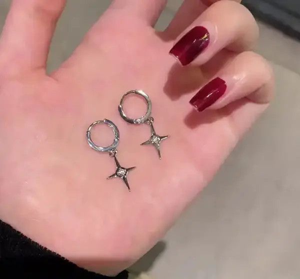 Jewelry Manami x natsu 4 Star Earring Size ONE SIZE - 1 Thumbnail