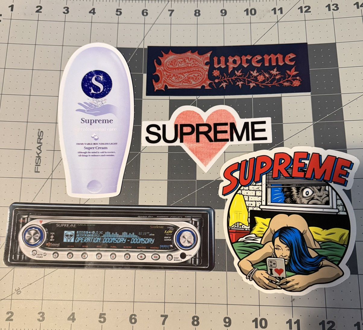 Supreme Supreme Stickers Size ONE SIZE - 1 Preview