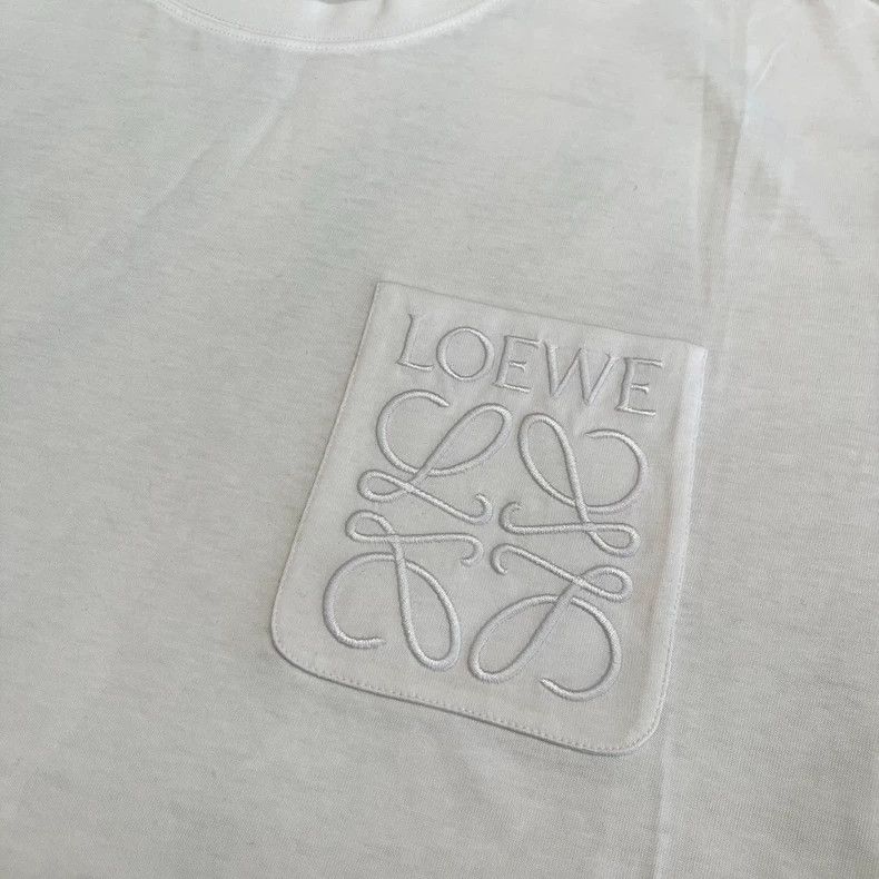Loewe LOEWE Pocket embroidered Logo short sleeves Size US S / EU 44-46 / 1 - 2 Thumbnail