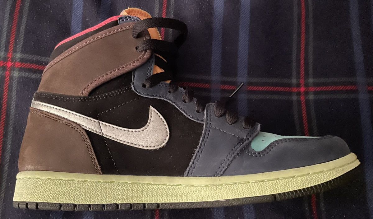Jordan Brand × Nike Jordan 1 Retro High Tokyo Bio Hack Size US 8 / EU 41 - 9 Thumbnail