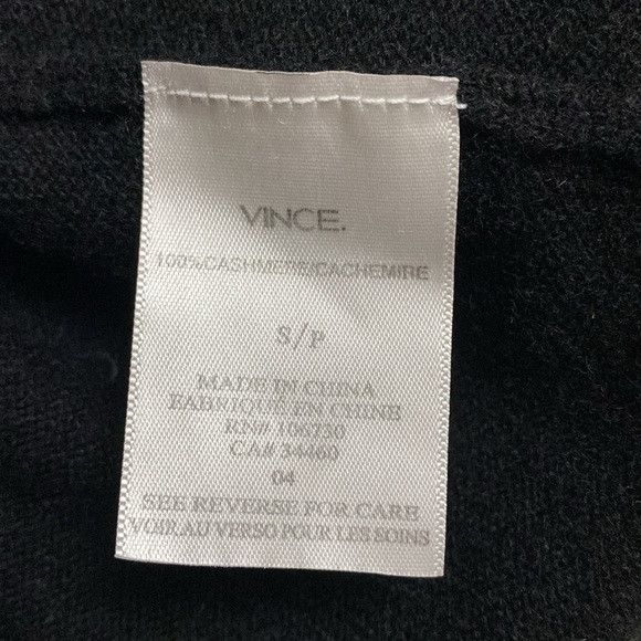 Vince Vince Cashmere V-Neck Sweater Size US S / EU 44-46 / 1 - 7 Thumbnail