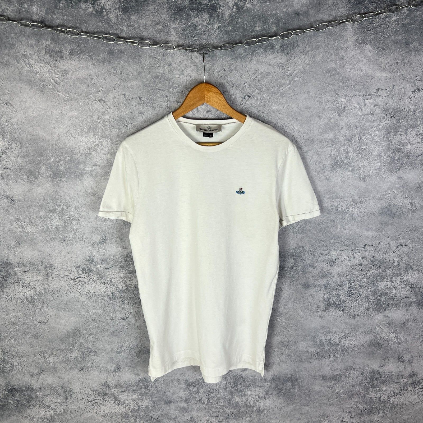 Vivienne Westwood Vivienne Westwood Tee Men's Size M White Short Sleeve ` Size US M / EU 48-50 / 2 - 1 Thumbnail