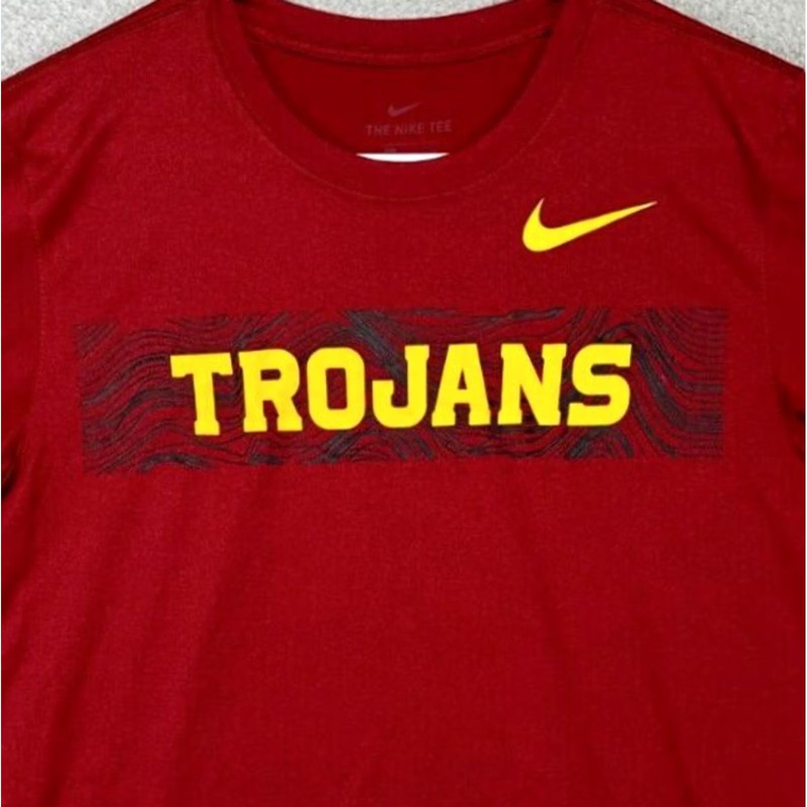 Nike Nike USC Trojans Shirt Adult Small Dri-Fit Red Athletic Cut T-Shirt Mens The Nike Tee Size US S / EU 44-46 / 1 - 2 Thumbnail