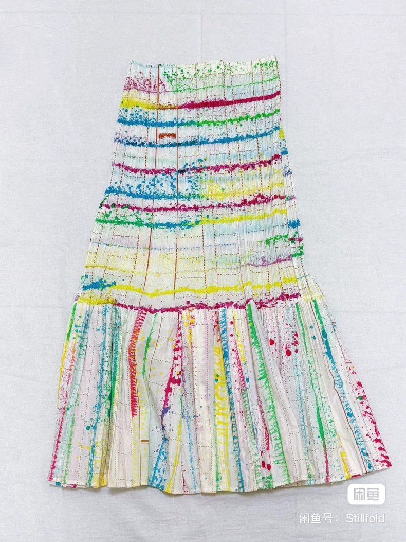 Issey Miyake Issey Miyake size:3 Watercolor ink-wash fishtail skirt Size 31" - 4 Thumbnail