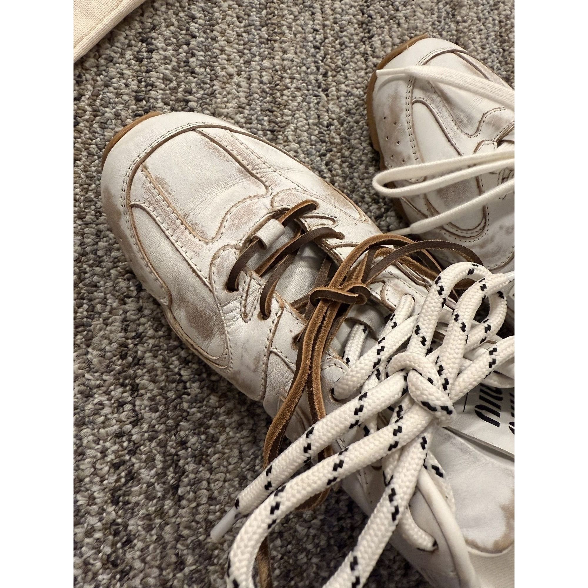 Miu Miu Miu Miu X New Balance Womens Sneakers 37 White Leather Made Size US 7 / IT 37 - 10 Thumbnail