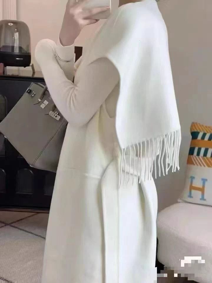 Hermes Hermes 100% cashmere fringe sleeveless women's coat Size XS / US 0-2 / IT 36-38 - 3 Thumbnail
