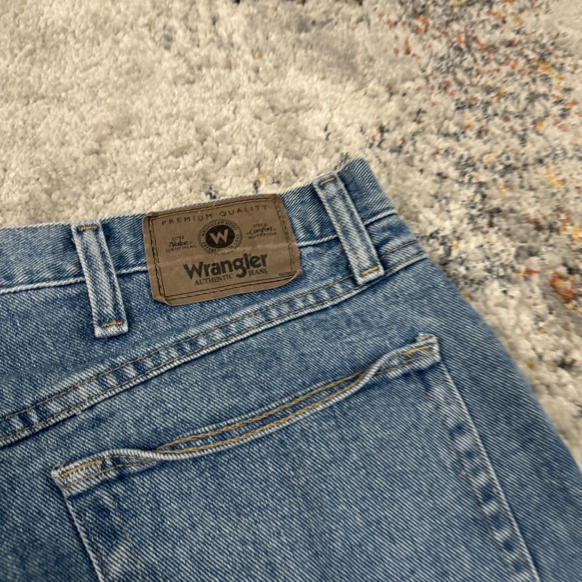 JNCO × Vintage × Wrangler Essential vintage wrangler light blue baggy shorts Size US 36 / EU 52 - 3 Thumbnail
