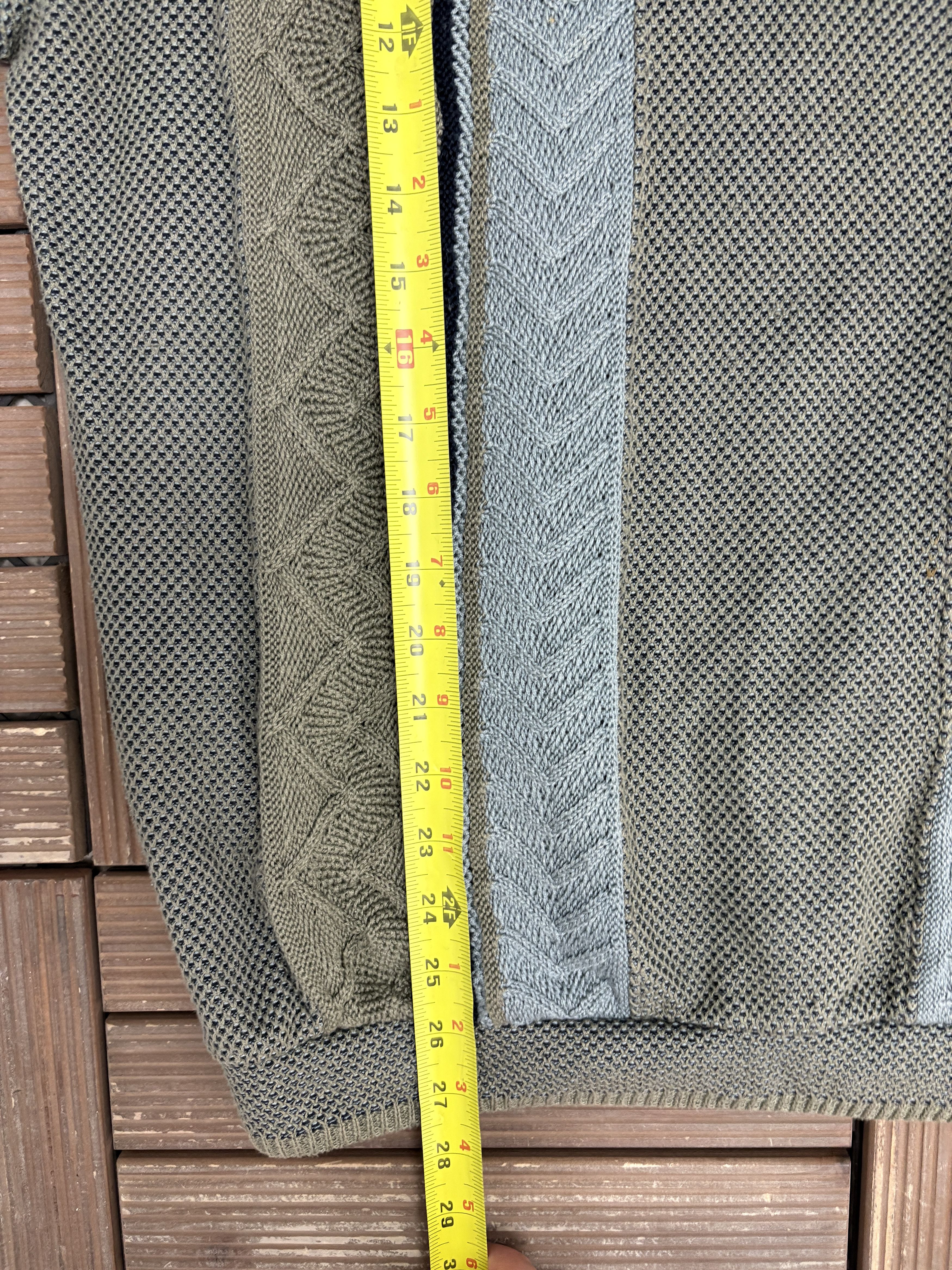 Vintage Tundra Canada 3D Vintage Green/Brown Collared Sweater Size US L / EU 52-54 / 3 - 7 Thumbnail