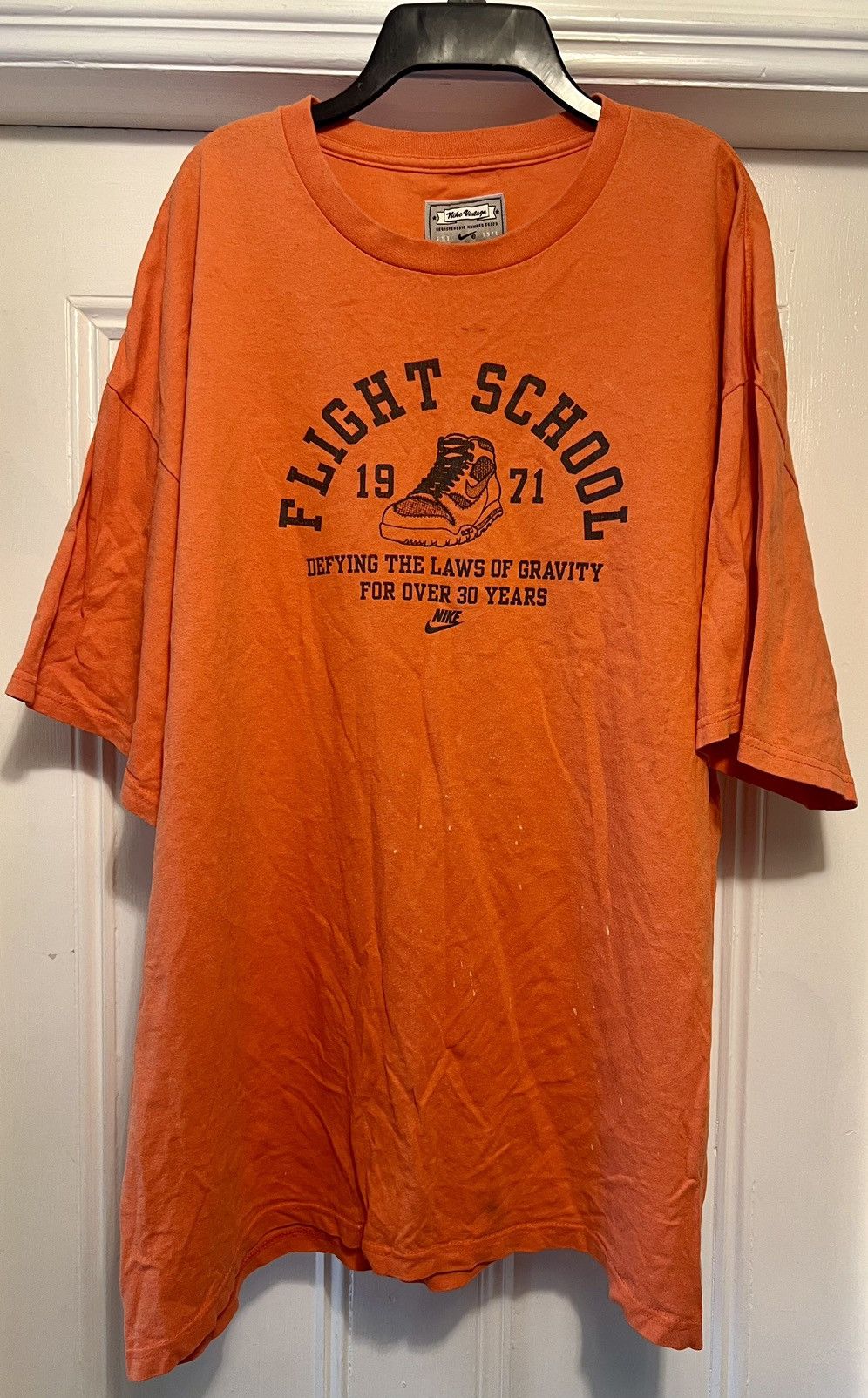Nike × Vintage Authentic Nike Vintage Flight School 1971 orange tee USA xl Size US XL / EU 56 / 4 - 1 Thumbnail