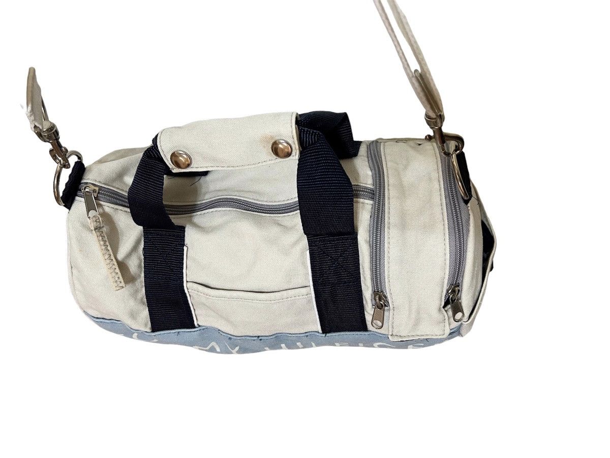 Vintage 90s TOMMY HILFIGER CROSSBODY SLING BAG