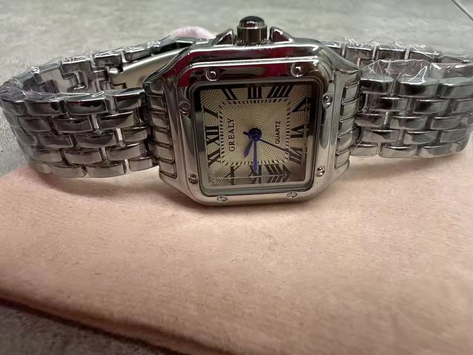 Japanese Brand Vintage 90s black dial luxury style quartz silver watch Size ONE SIZE - 2 Thumbnail