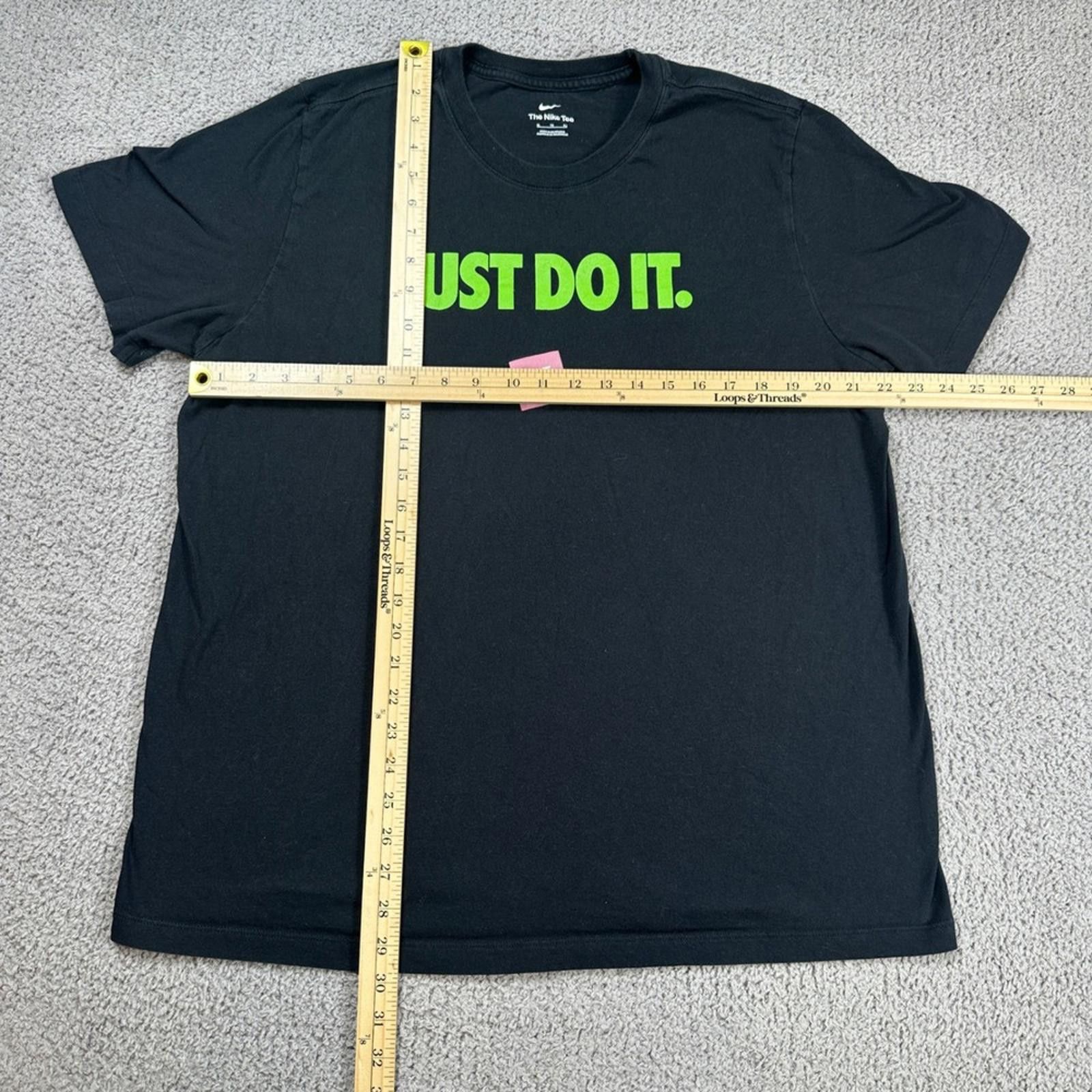 Nike Nike Just Do It Graphic T-Shirt Mens XL Black Lime Green Size US XL / EU 56 / 4 - 2 Thumbnail