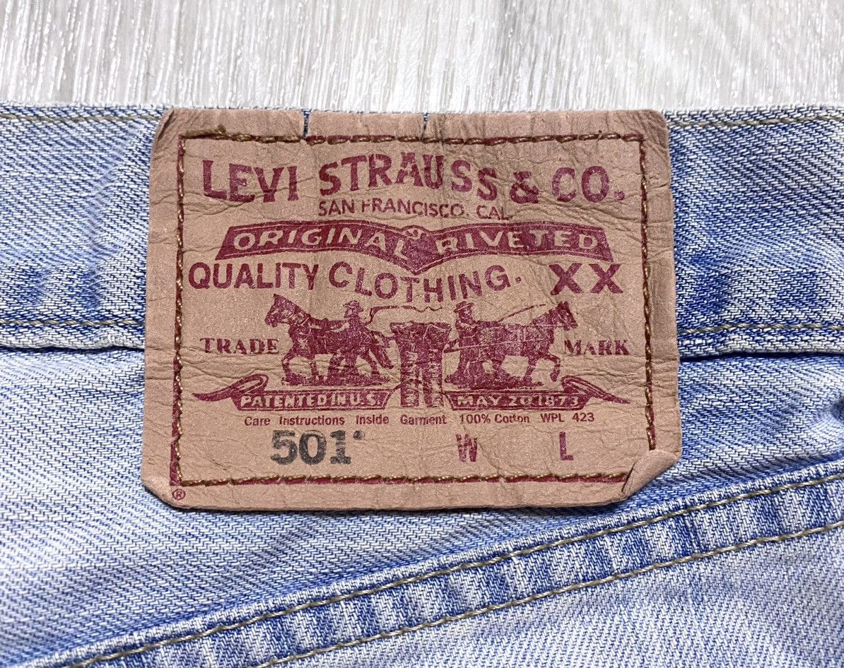 Levi's Vintage Clothing Women’s Levi’s Urban Renewal Washed Blue Mini Shorts Rework Size 29" - 19 Thumbnail