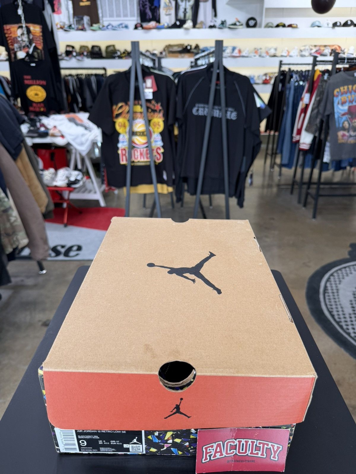 Jordan Brand Air Jordan 12 Low Super Bowl LV Size 9 (2021) Size US 9 / EU 42 - 13 Thumbnail