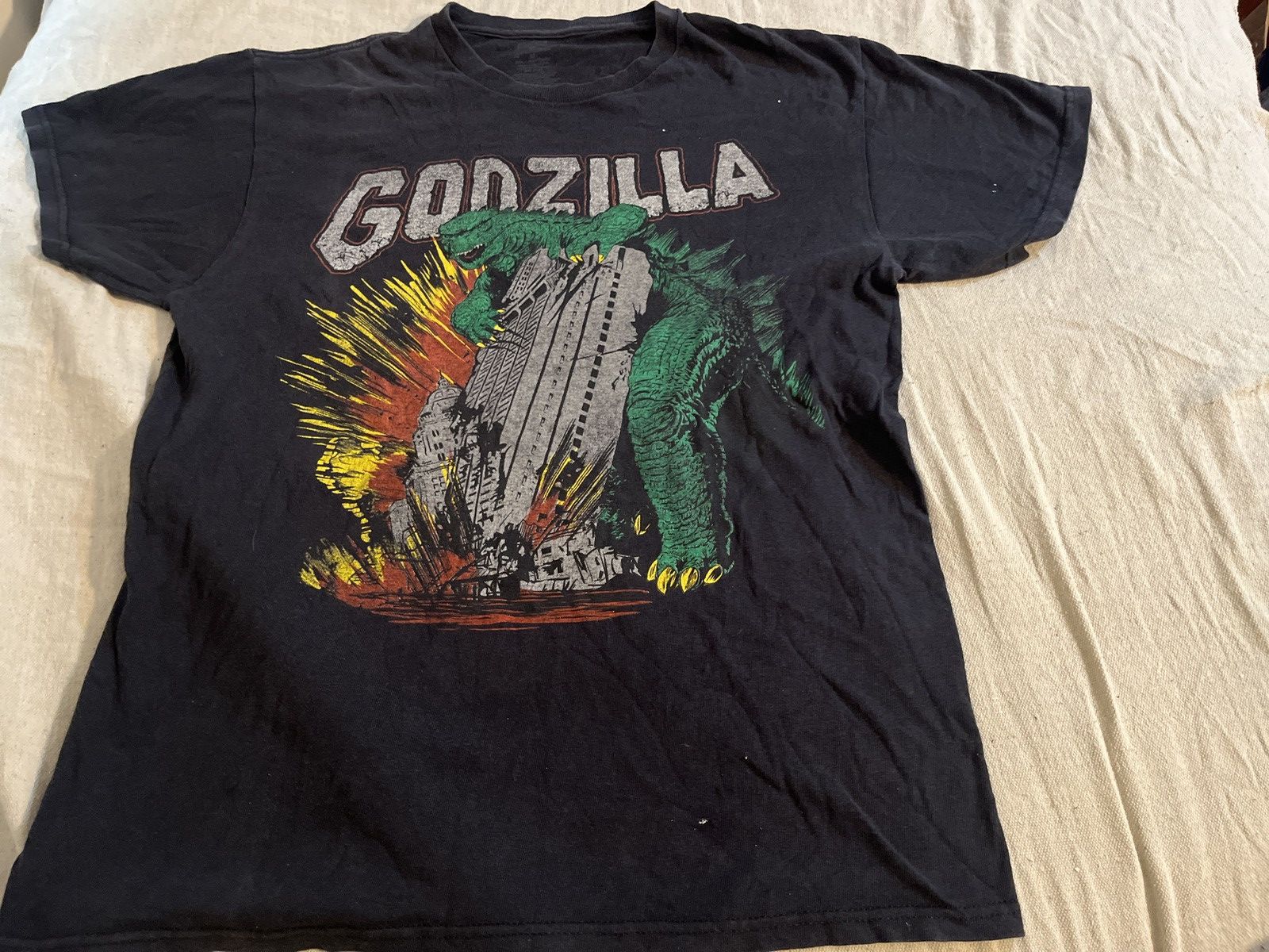 Vintage GODZILLA Movie T-shirt m movie cult Size US M / EU 48-50 / 2 - 1 Thumbnail