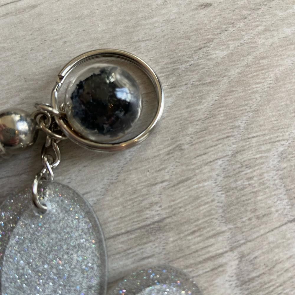 Designer White and Black Plaid Paw Print Keychain Size ONE SIZE - 3 Thumbnail