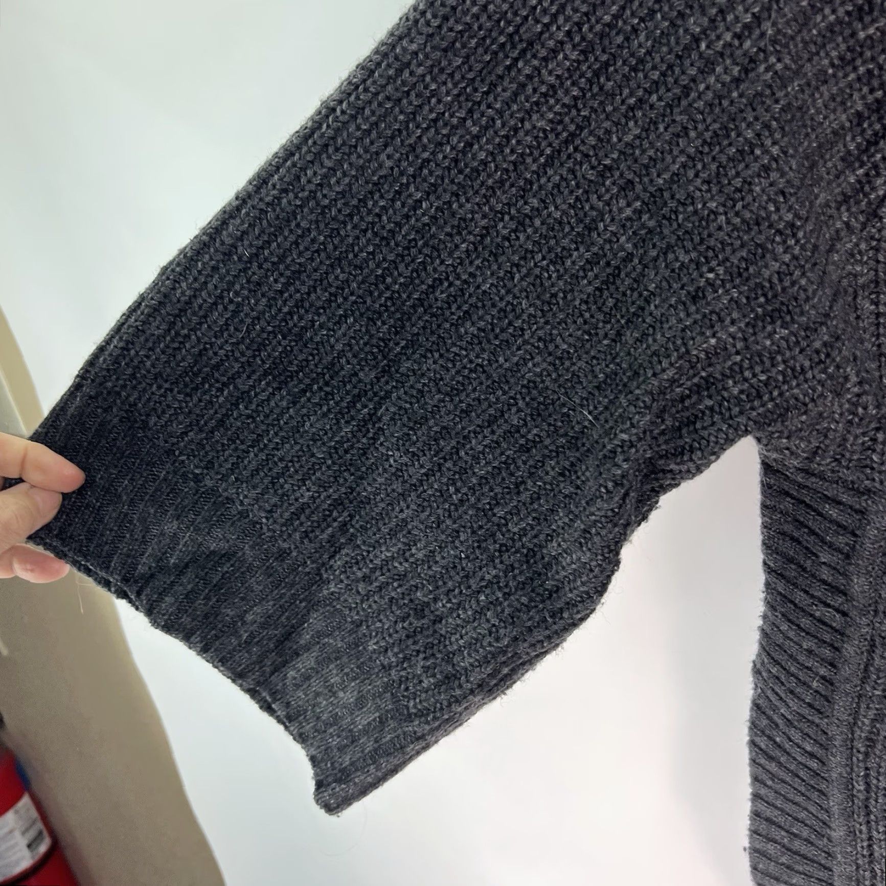 Ugg UGG Turyle-Neck Poncho Pullover Wool Blend Sweater Women’s Size L Grey Size L / US 10 / IT 46 - 4 Thumbnail