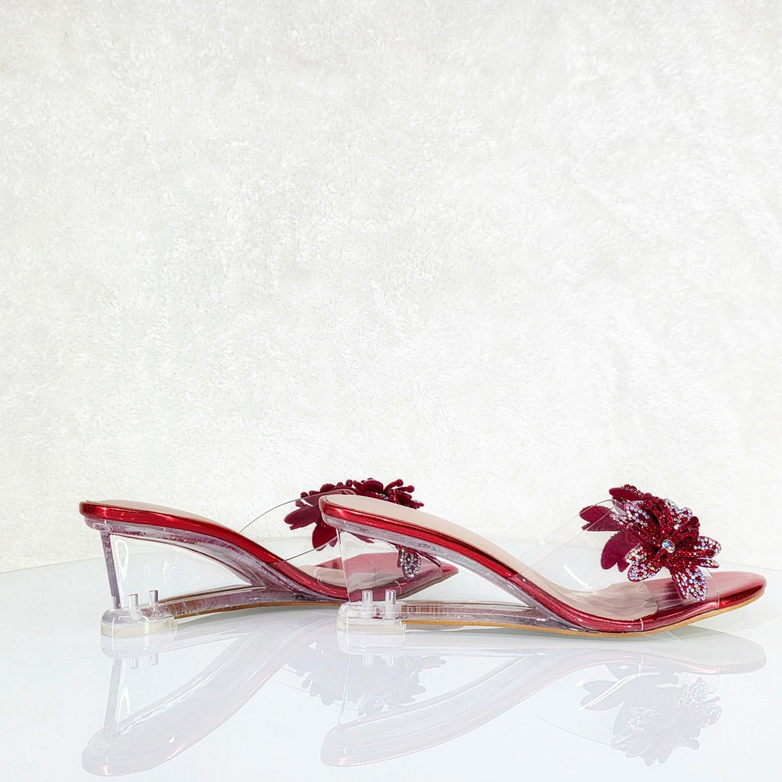Other Eva Rhinestone Flower Red Slip On 2.5" Wedge Heel Casual Eve Size US 10 / IT 40 - 3 Thumbnail