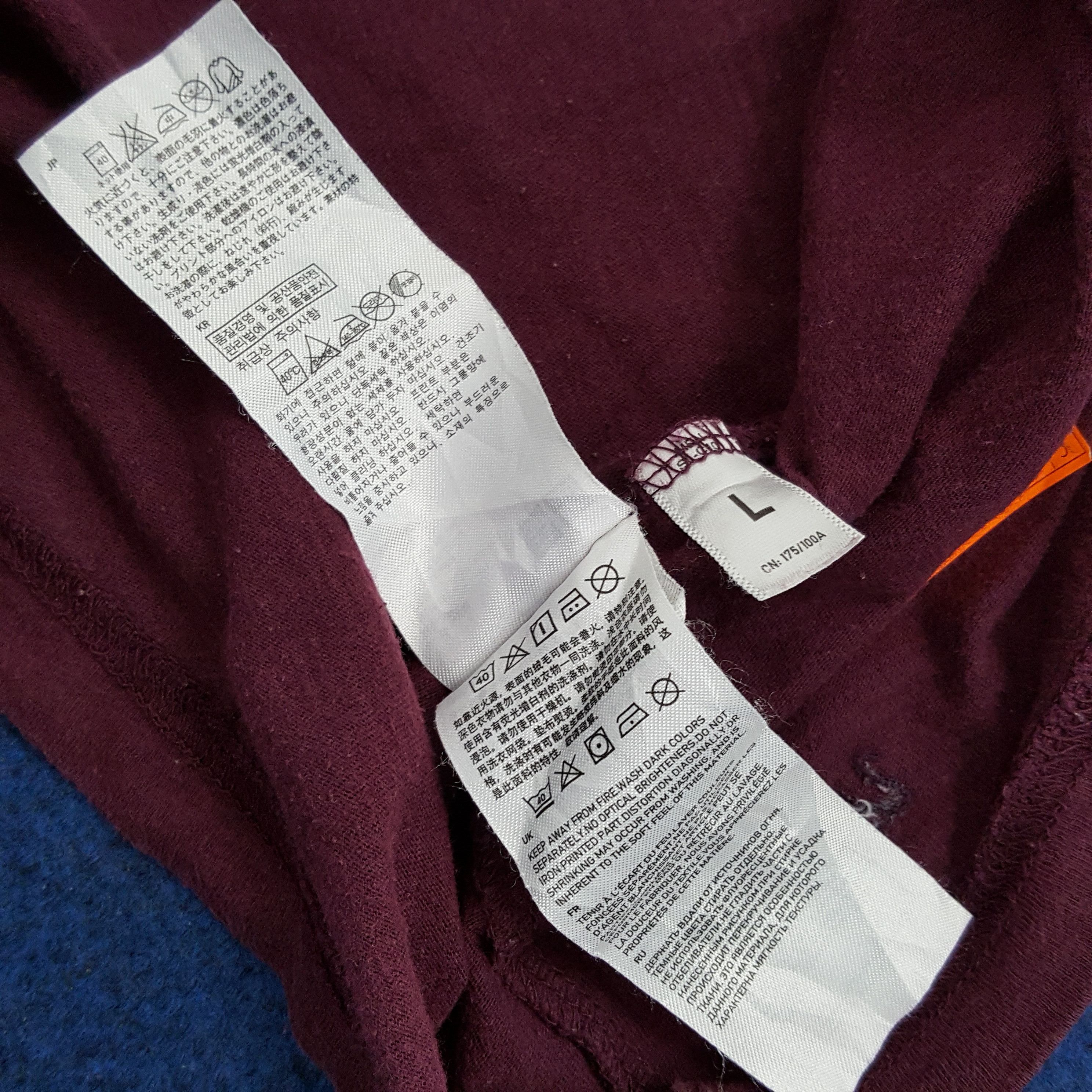 Japanese Brand × Undercover × Vintage Vintage Uniqlo Undercover Streetwear T-shirts Size US M / EU 48-50 / 2 - 8 Thumbnail