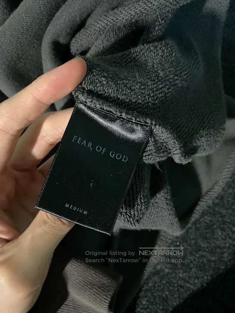 Fear of God Fear of God The pullover sweatshirt is washed black Size US M / EU 48-50 / 2 - 3 Thumbnail
