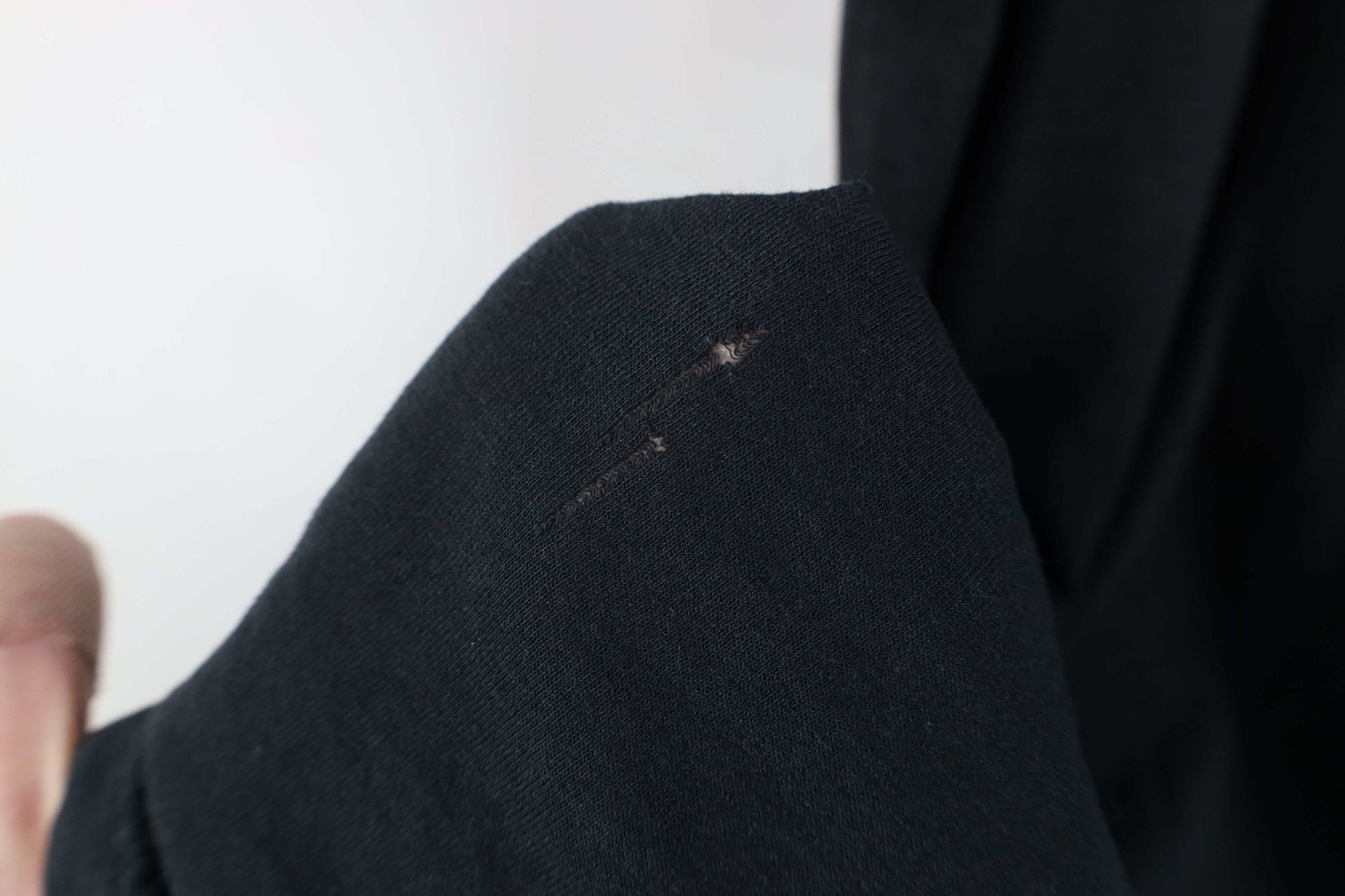 Vintage Vintage 90s Streetwear Faded Blank Thin Pocket T-Shirt Black Size US M / EU 48-50 / 2 - 10 Thumbnail