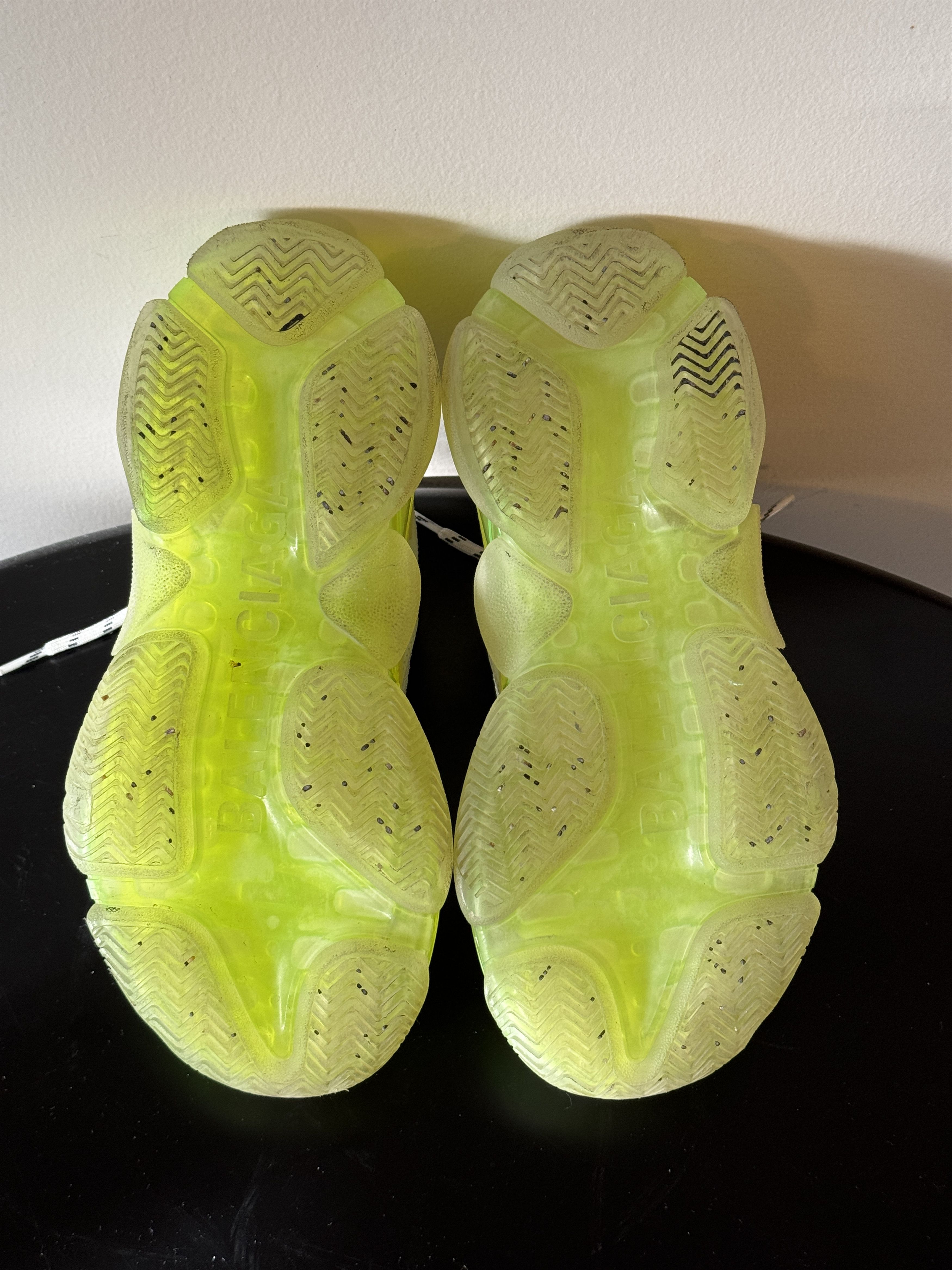Balenciaga Balenciaga Triple S Clear Sole White / Fluo Yellow Size US 8 / IT 38 - 9 Thumbnail
