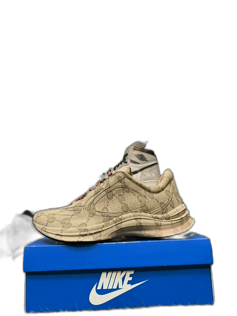 Gucci gucci run dad shoes beige uk11/45 Size US 11 / EU 44 - 1 Thumbnail
