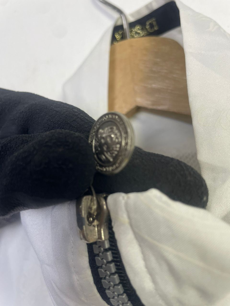 Designer × Versace × Vintage A.Versace Vintage White Jacket Size US M / EU 48-50 / 2 - 3 Thumbnail