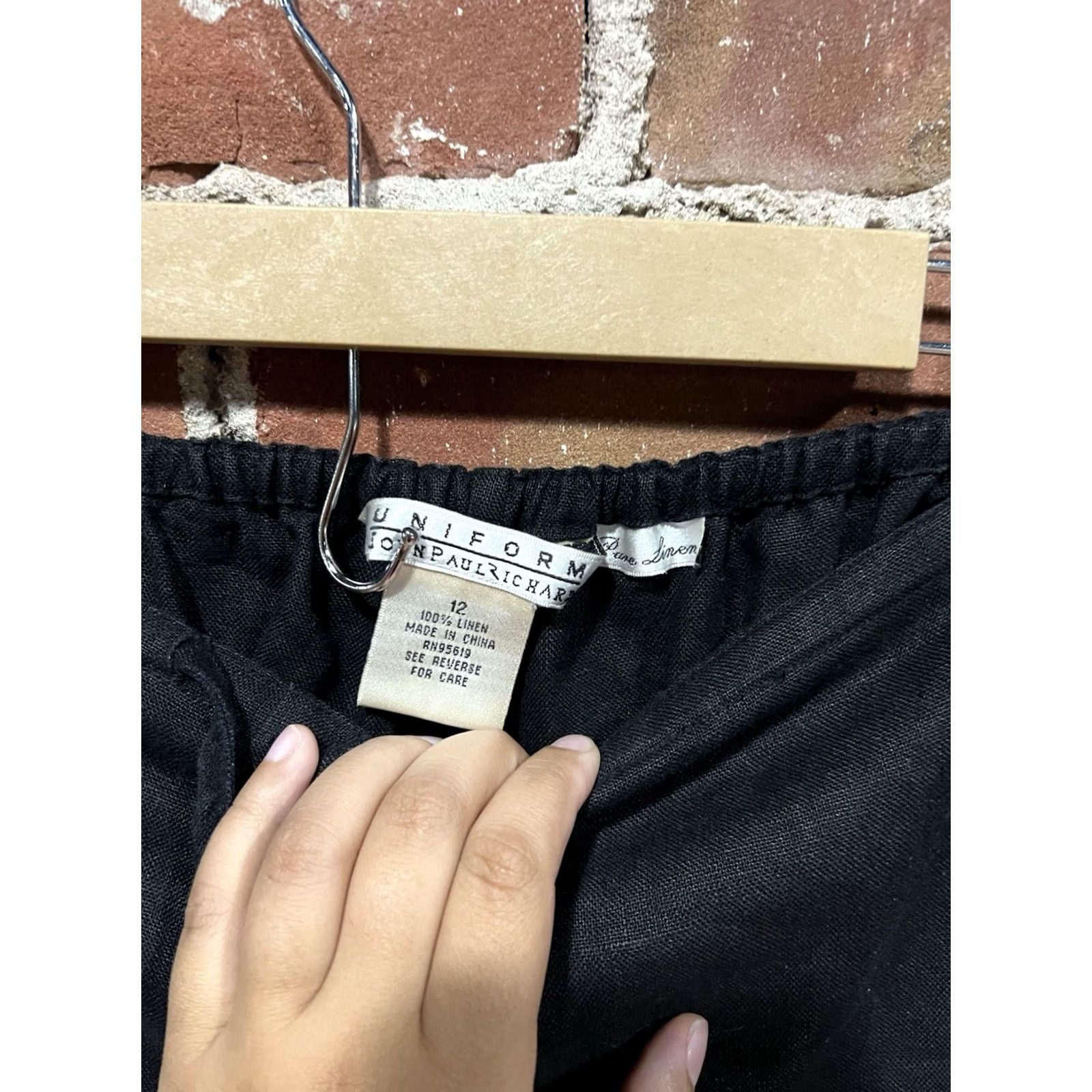 Vintage UNIFORM John Paul Richard LINEN Black Pants Capri Cropped Size 12 Womens Plus Size 12 Cropped Pockets Front Flat Front 27 in Inseam Size 34" / US 12 / IT 48 - 2 Thumbnail