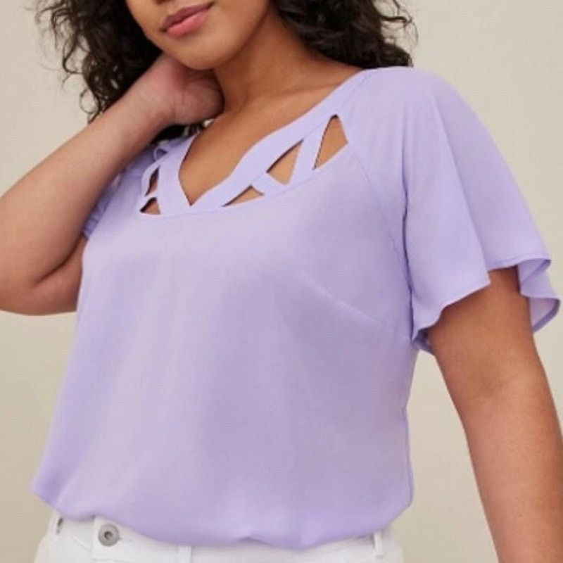 Torrid Torrid Womens Cut Out Flutter Sleeve V-Neck Top 00X Career Size XXS / US 00 / IT 34 - 1 Thumbnail