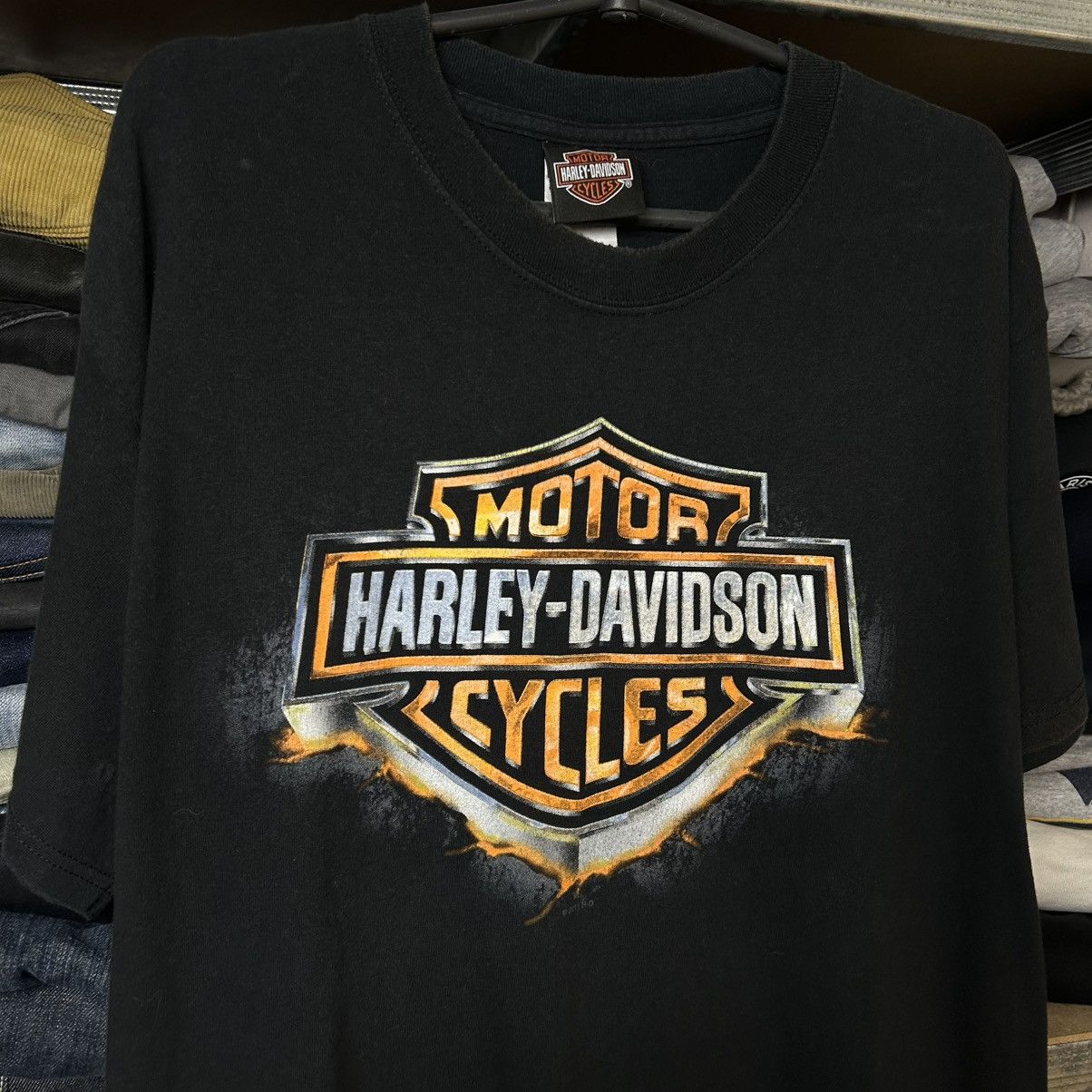 Harley Davidson Vintage Harley Davidson Big Graphic Logo Motorcycles tee Size US L / EU 52-54 / 3 - 2 Thumbnail