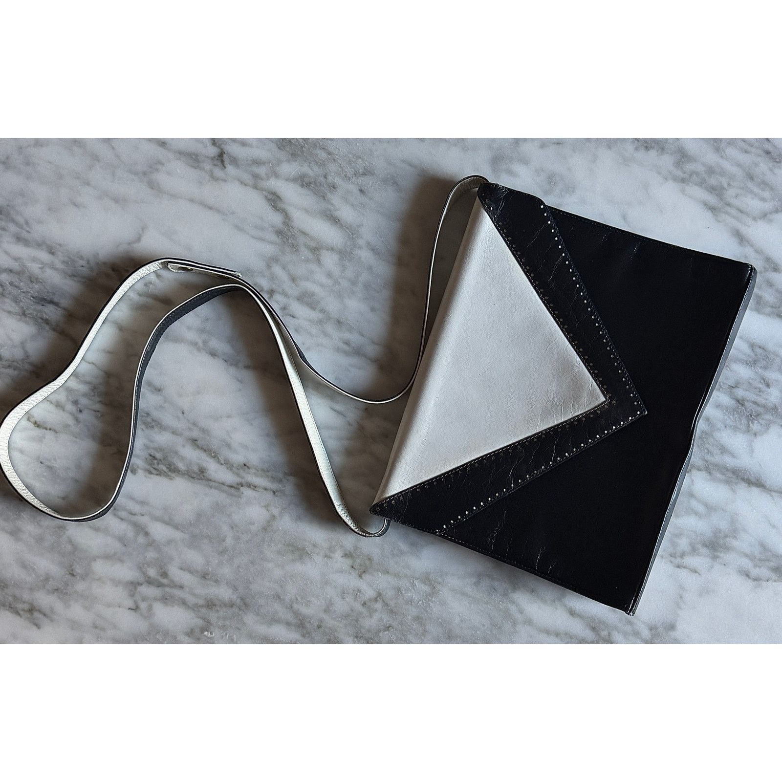 Bally BALLY Women's Black and White 2-Way Leather Shoulder Bag Size ONE SIZE - 1 Thumbnail