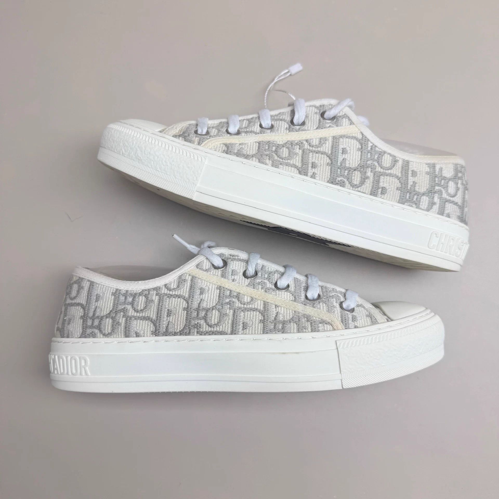 Dior Dior All Over Print Gray & White Sneaker 37 95 New Size US 6.5 / IT 36.5 - 4 Thumbnail