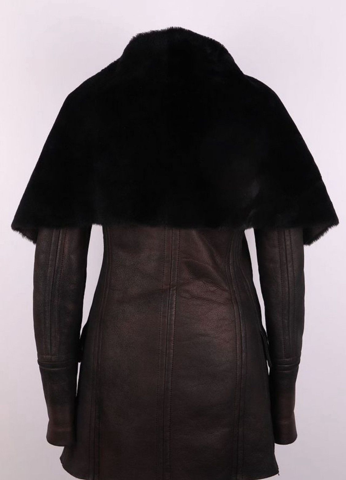 Gucci Gucci Tom Ford FW2003 Shearling Leather Jacket Size XS / US 0-2 / IT 36-38 - 2 Thumbnail