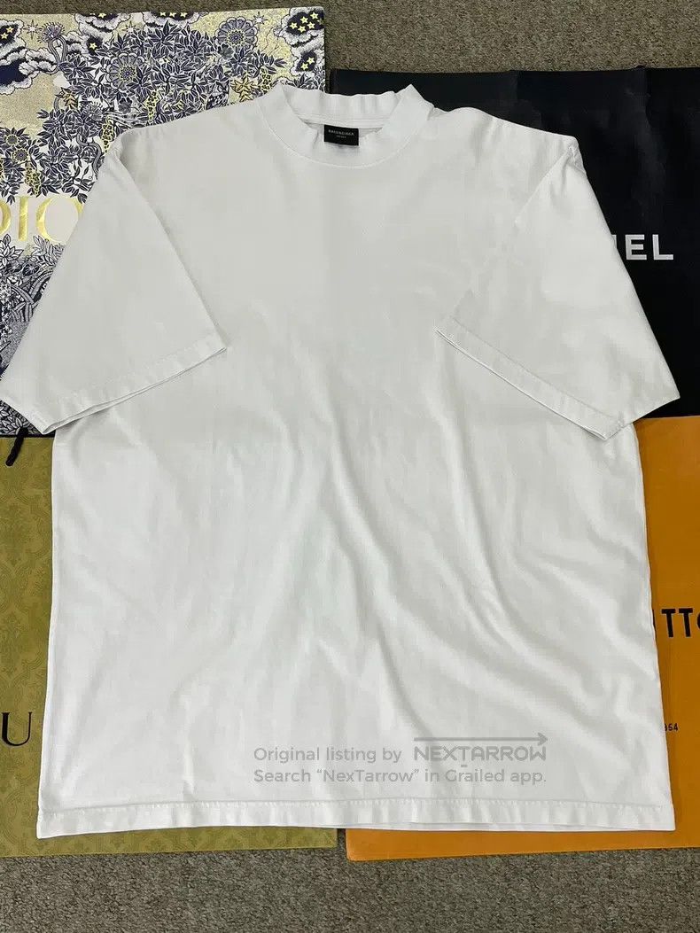 Balenciaga Balenciaga White short-sleeve T-shirt with lettered rhines Size US L / EU 52-54 / 3 - 1 Thumbnail