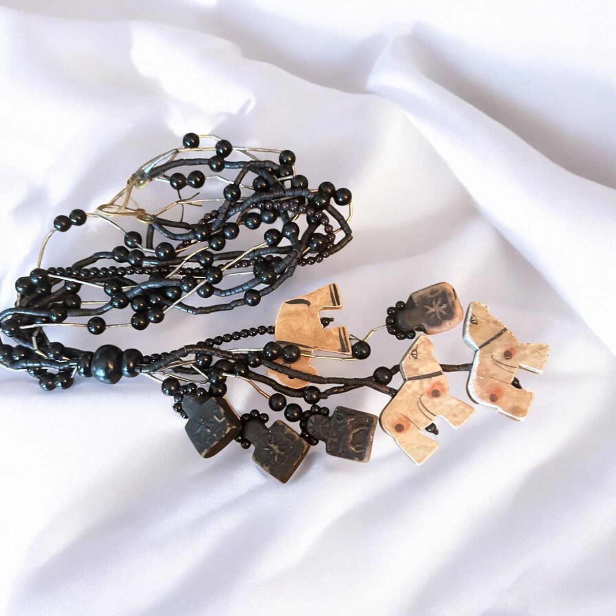 Vintage Vintage tribal multi strand beaded animal tassel necklace Size ONE SIZE - 2 Thumbnail
