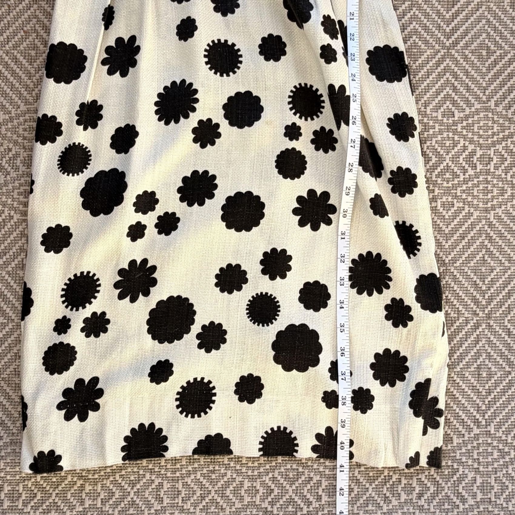 Vintage VINTAGE Jonny Herbert Dress Womens Medium White Black Floral Sheath Mod 60s Size S / US 4 / IT 40 - 5 Thumbnail