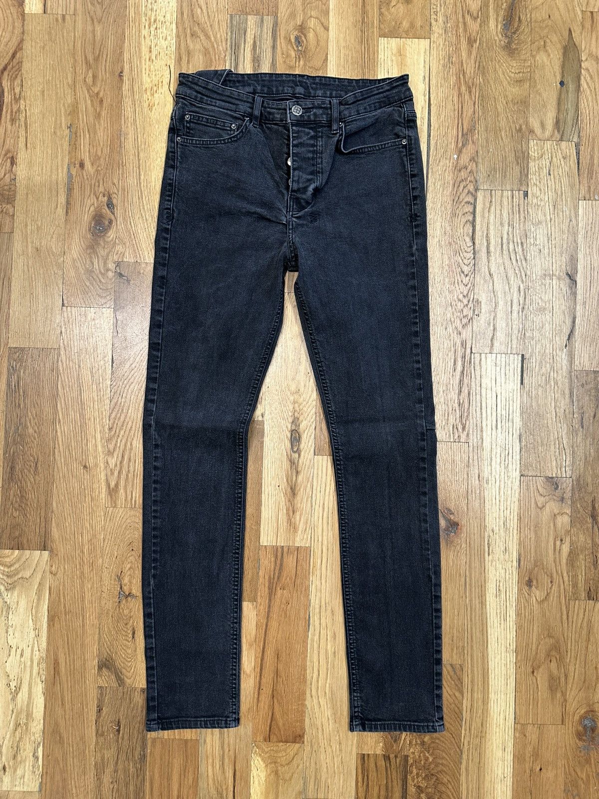 Ksubi Ksubi Red Spell Flame Logo Faded Black Denim Jeans Size 31 Size US 31 - 1 Thumbnail