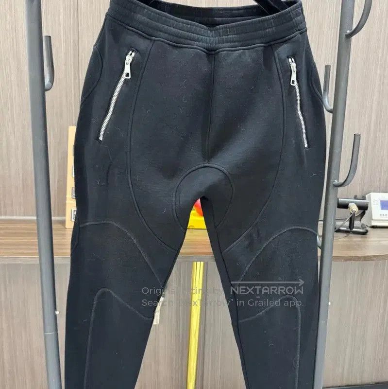 Neil Barrett Neil Barrett Black Cotton Casual Pants . Size US 32 / EU 48 - 1 Thumbnail