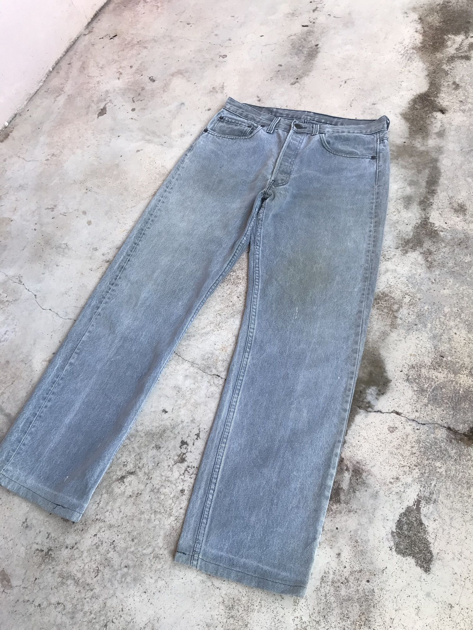 Levi's × Vintage Vintage Levis 501 dirty distressed faded black jean Size US 30 / EU 46 - 2 Thumbnail