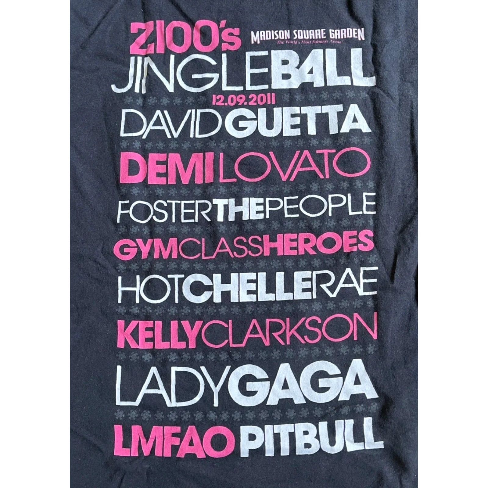Aeropostale VINTAGE Aeropostale Z100 Jingle Ball 2011 Shirt Men’s Large L Black Pink Graphic Print Crew Neck Long Sleeve Logo Retro Music City Outdoor 90s Mens Size US L / EU 52-54 / 3 - 7 Thumbnail