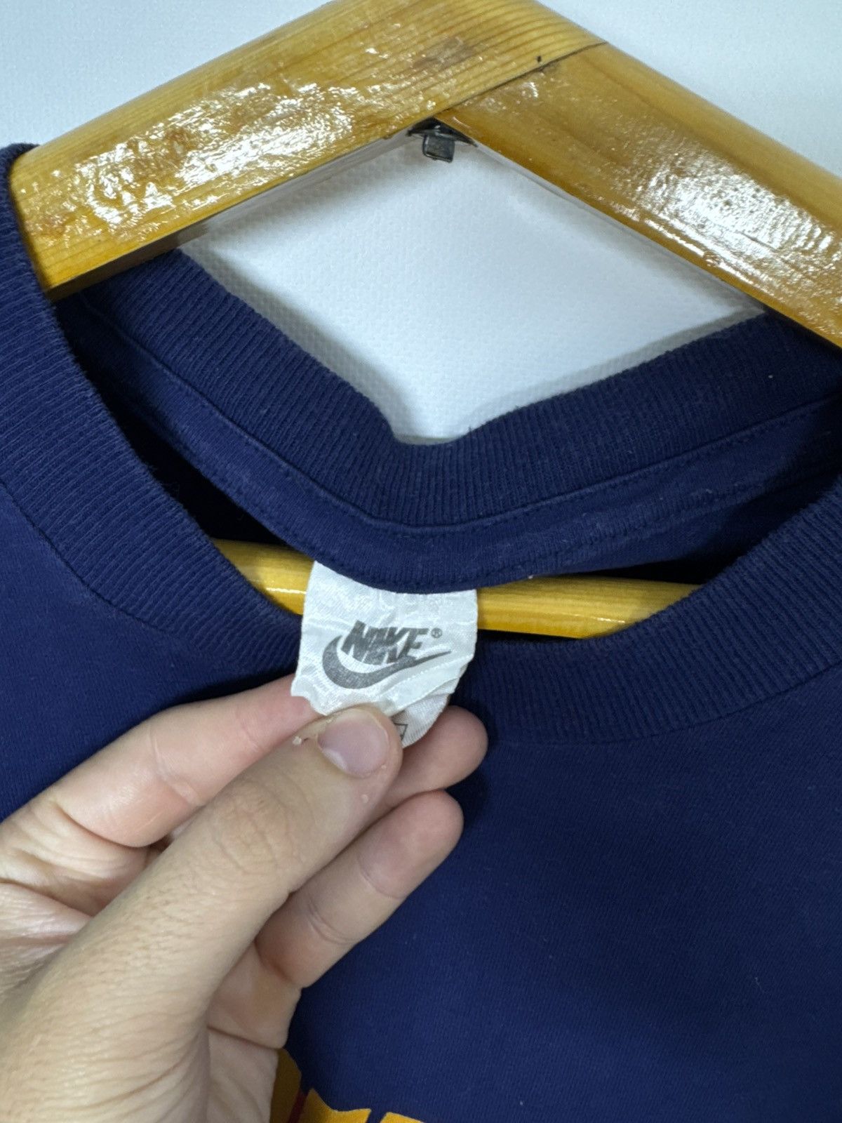 Nike Vintage 1980s Nike Blue Tag Swoosh Shirt Single Stitch Size US L / EU 52-54 / 3 - 8 Thumbnail