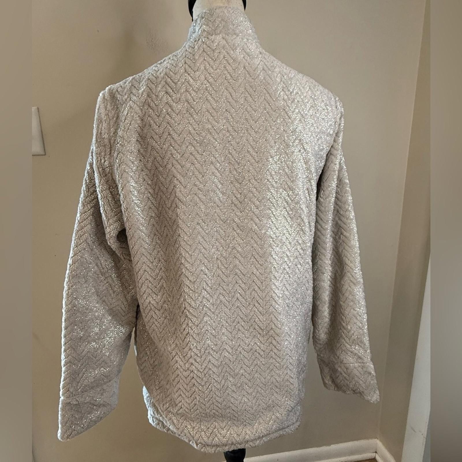 Other Soft Surroundings gray silver glitter zip faux fur jacket M Size M / US 6-8 / IT 42-44 - 4 Thumbnail