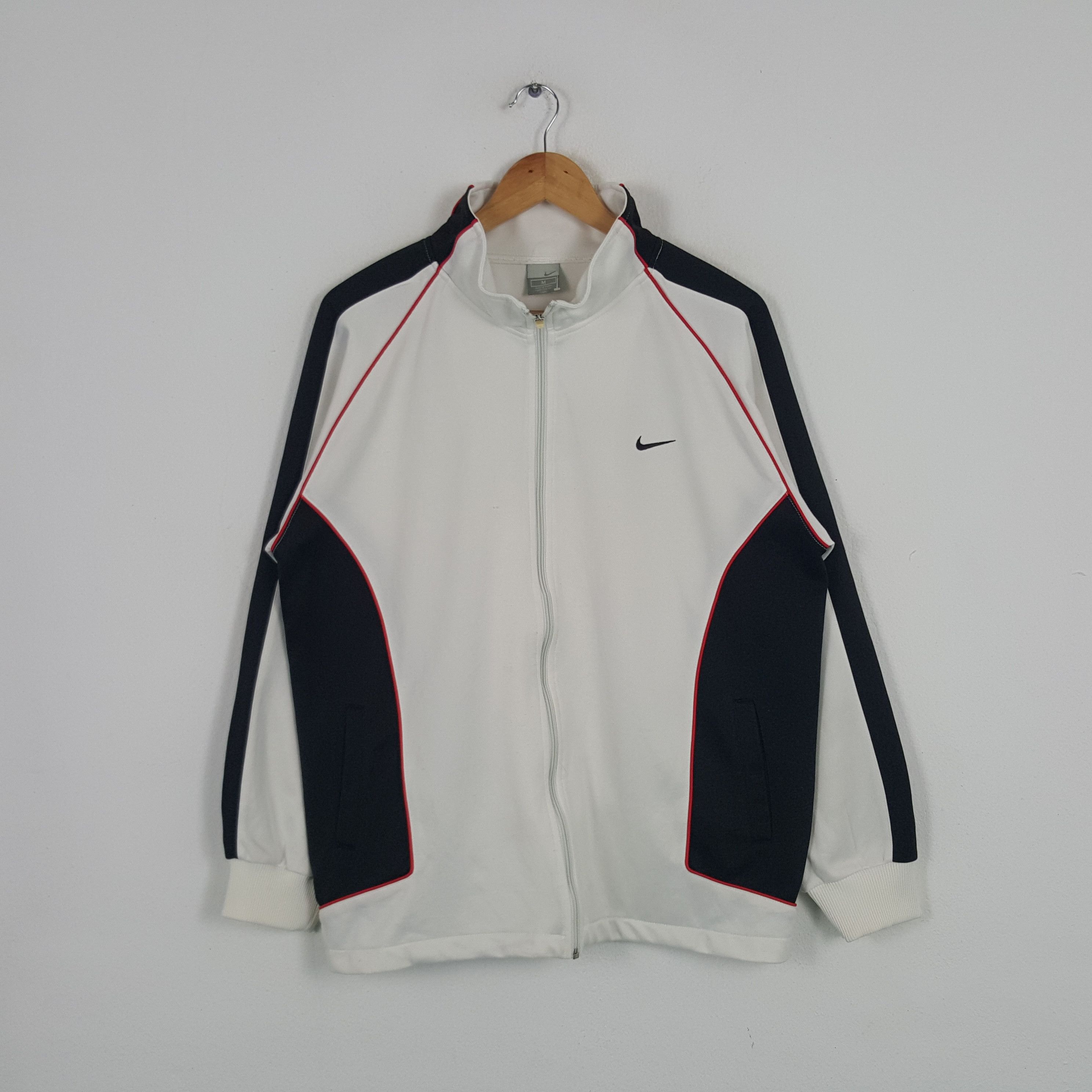 Nike × Vintage Vintage Nike Sports Style Center Swoosh Jacket Size US L / EU 52-54 / 3 - 3 Thumbnail