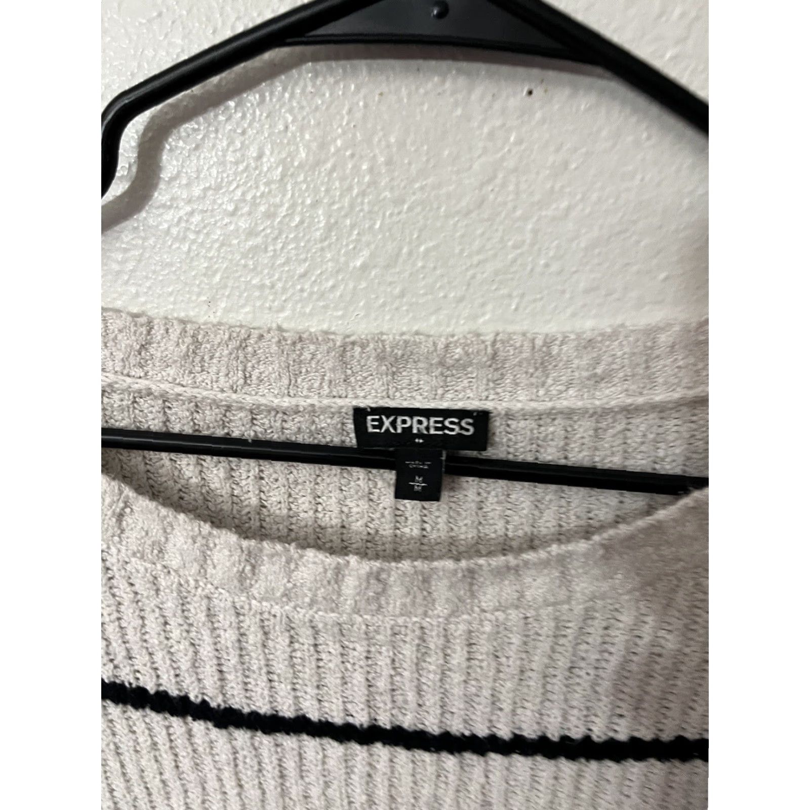 Express Express Womens Medium White Striped3/4 Sleeve Sweater Top Solid Dolman Knit Pullover Round Neck Casual Modern Cozy Size M / US 6-8 / IT 42-44 - 2 Thumbnail