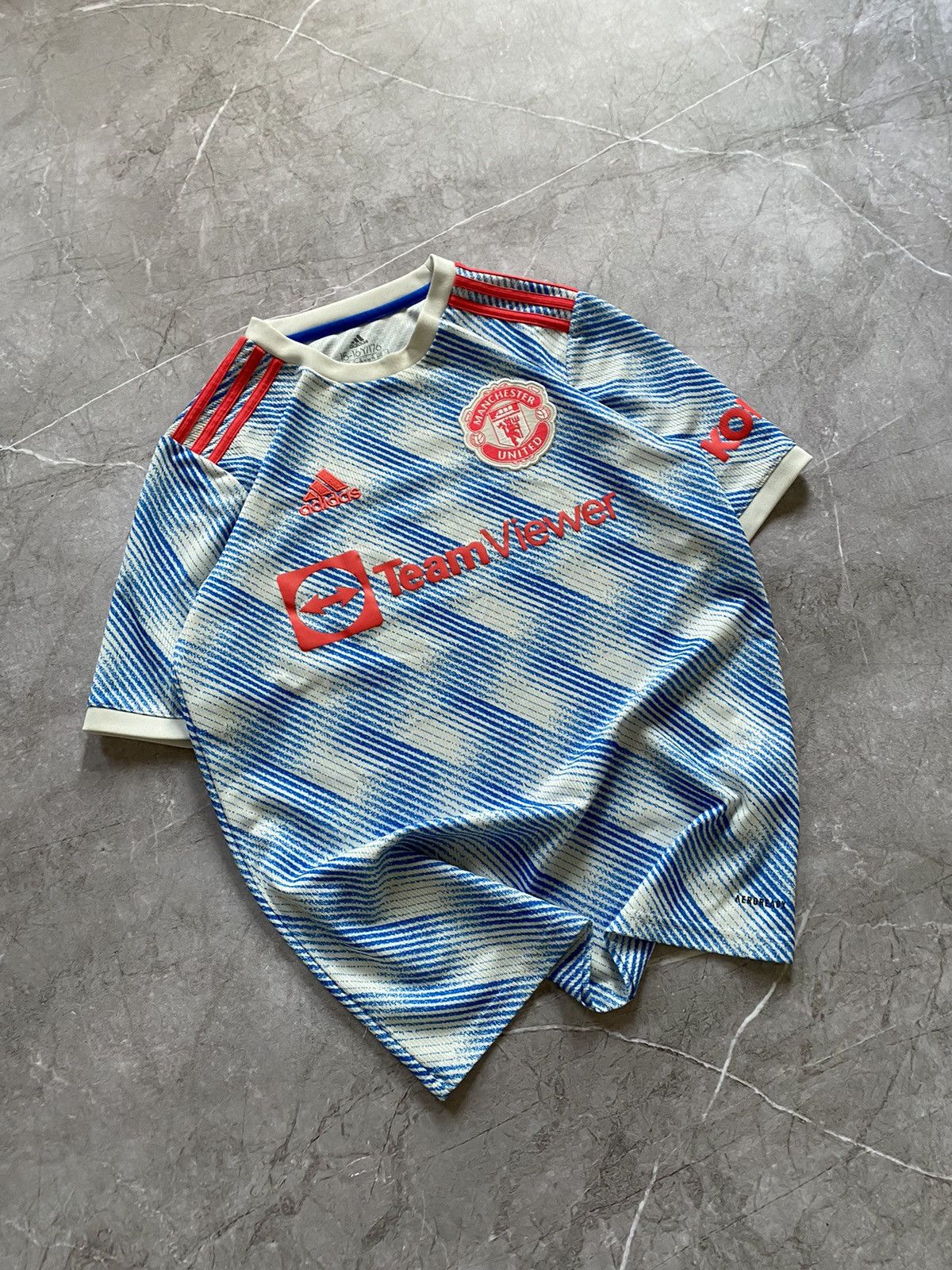 Adidas × Vintage Rare 2021-22 Adidas Manchester United Soccer Jersey Football Size US S / EU 44-46 / 1 - 1 Thumbnail