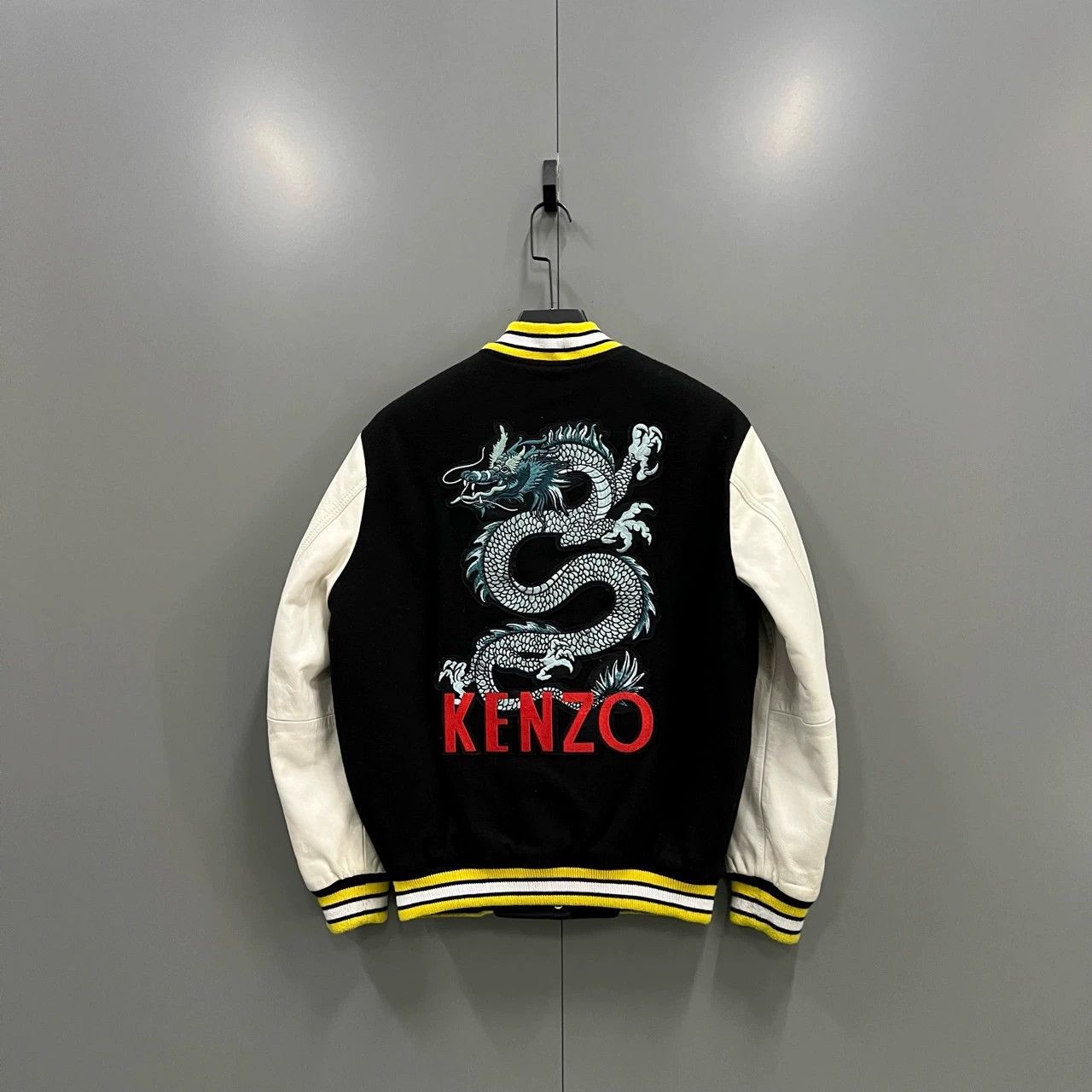 Kenzo kenzo dragon embroidered varsity jacket in black Size US XS / EU 42 / 0 - 1 Thumbnail