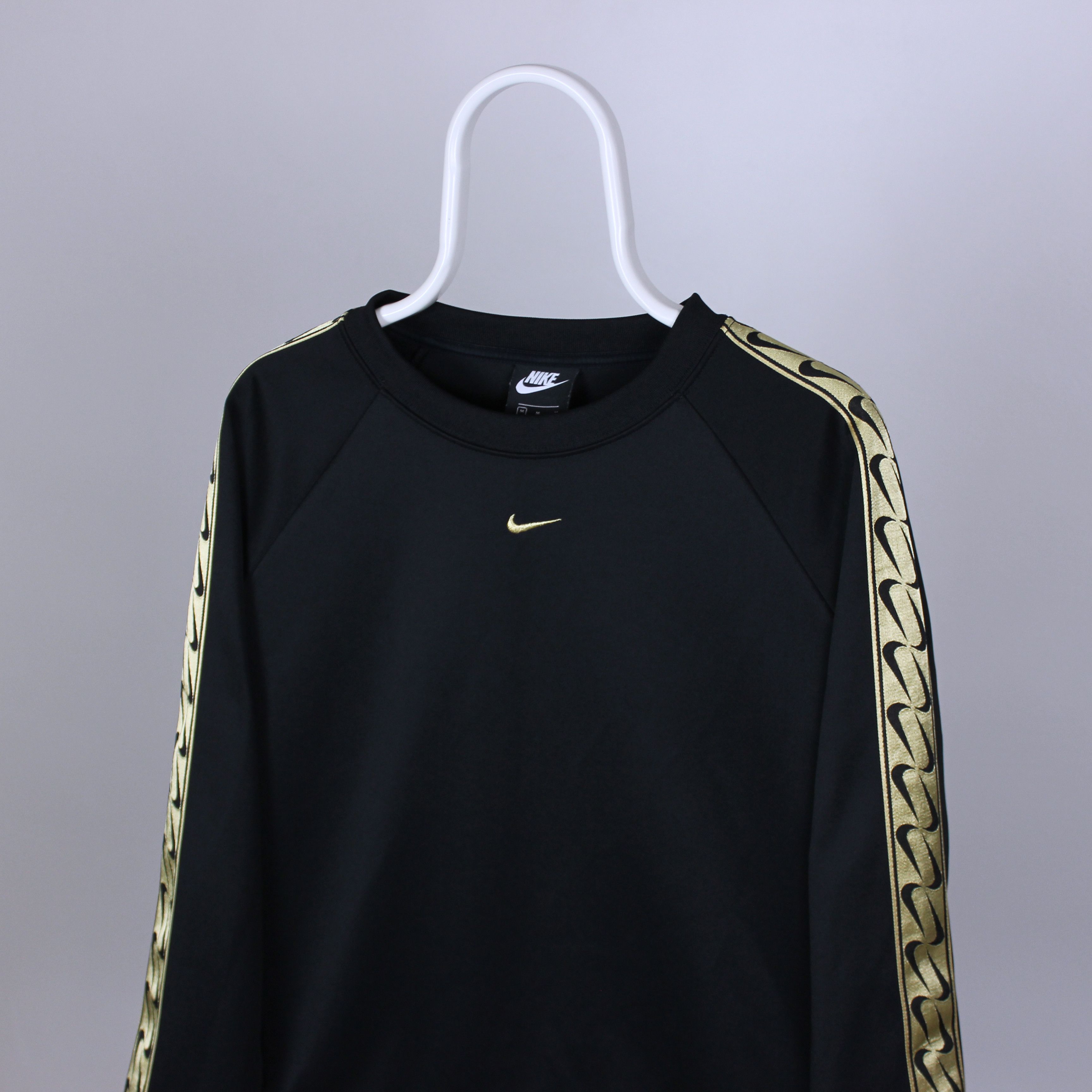 Nike Nike womens logo tape crew M black Size M / US 6-8 / IT 42-44 - 4 Thumbnail