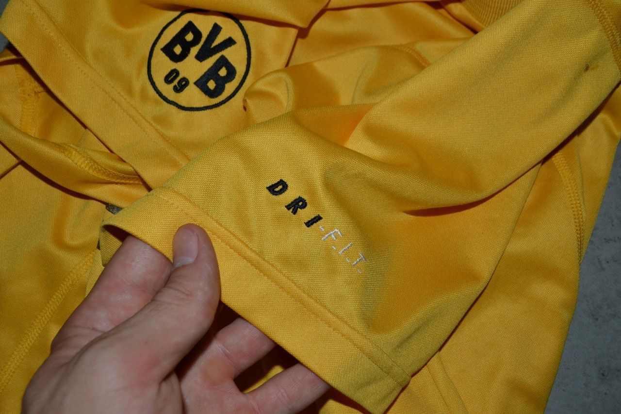Vintage Borussia Dortmund Vintage Jersey Football BVB Soccer Shirt Size US XL / EU 56 / 4 - 7 Thumbnail