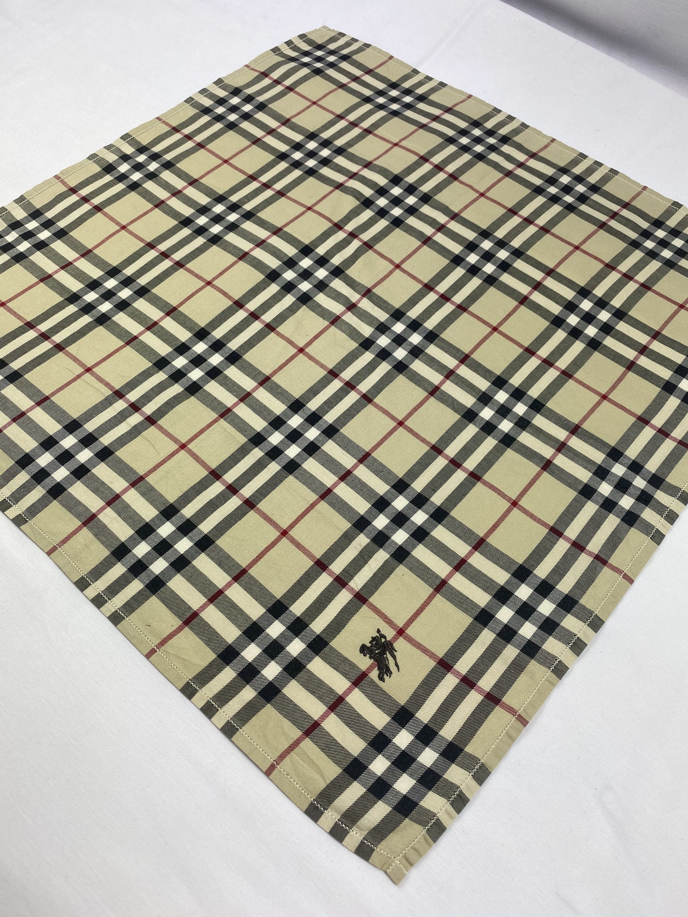 Burberry Burberry Handkerchief / Bandana / Neckerchief Size ONE SIZE - 4 Thumbnail